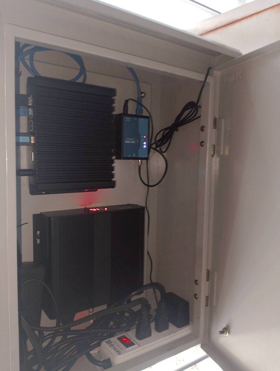 ติดตั้งบริเวณปากซอยศิริคาม (ไฮไฟร์)